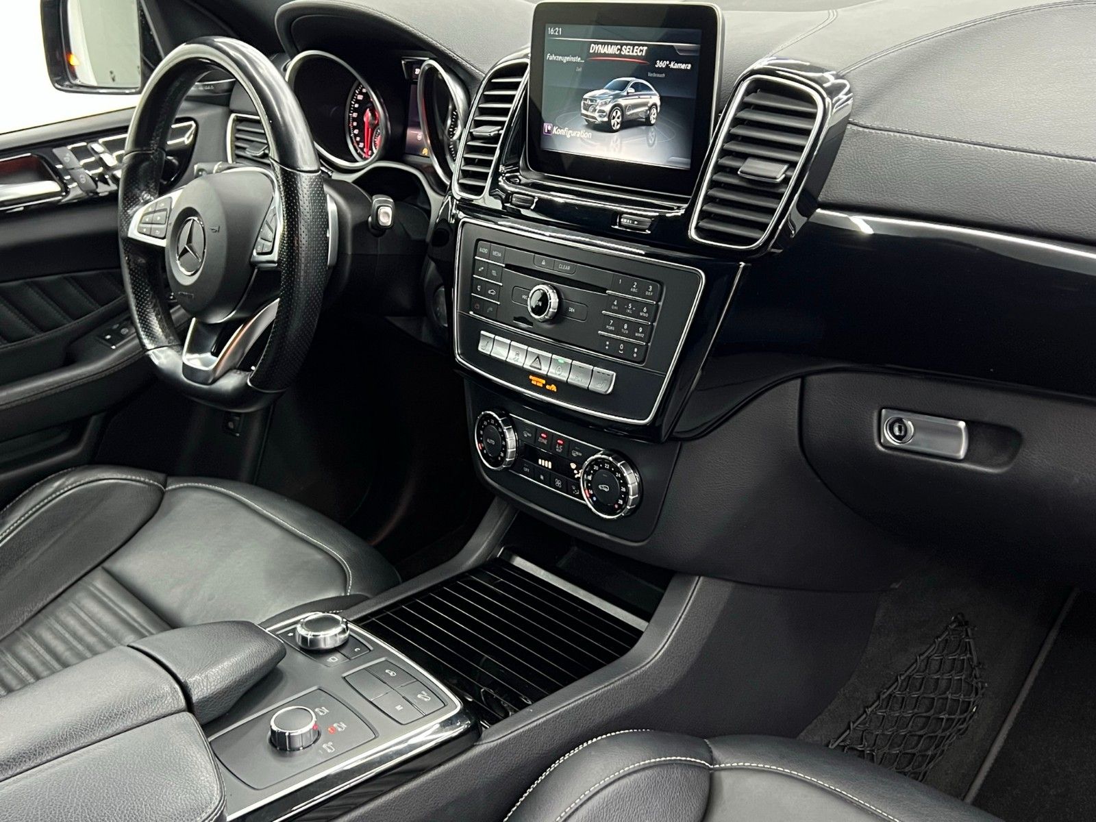 Fahrzeugabbildung Mercedes-Benz GLE 350 d Coupe 4Matic AMG-LINE/ASSIST PLUS/AHK