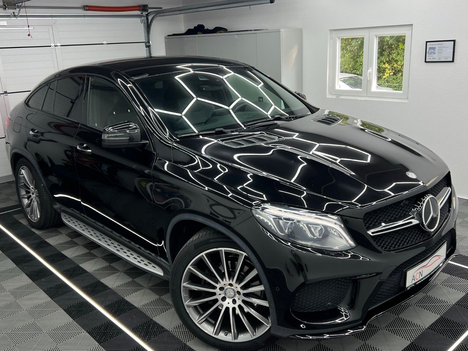 Fahrzeugabbildung Mercedes-Benz GLE 350 d Coupe 4Matic AMG-LINE/ASSIST PLUS/AHK