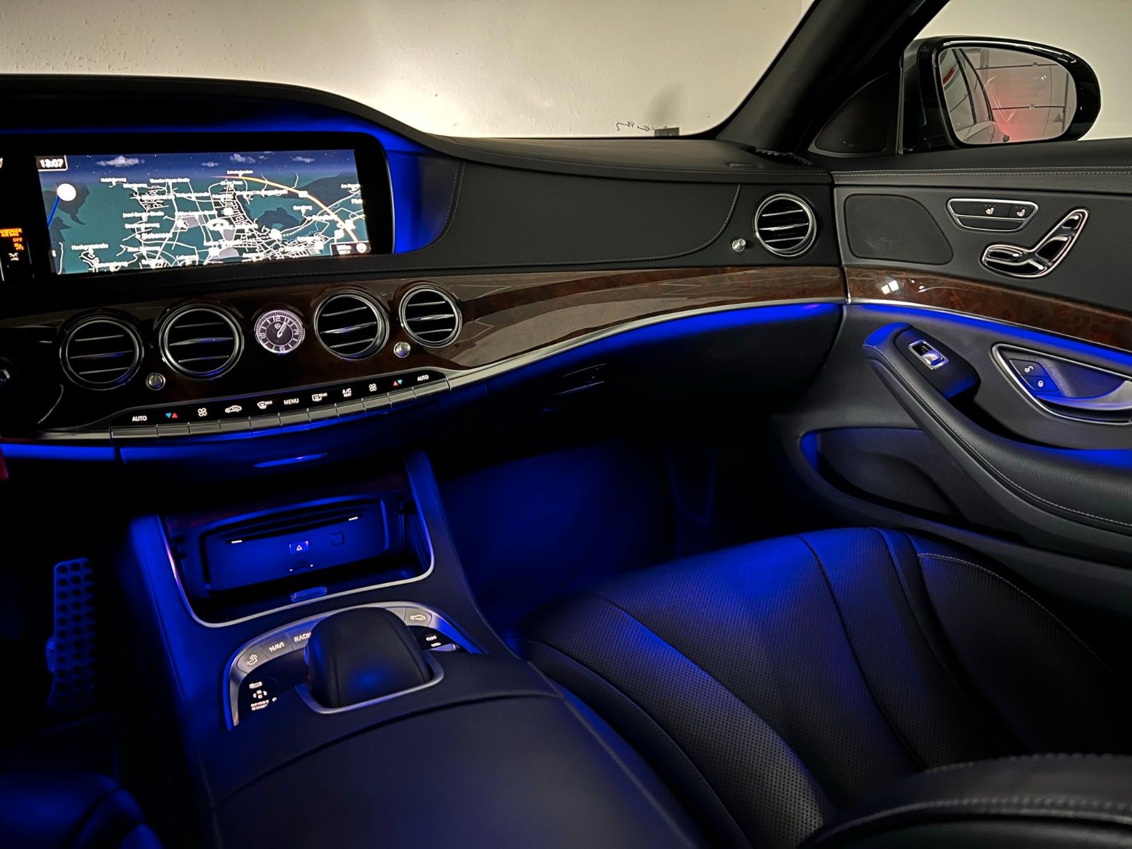 Fahrzeugabbildung Mercedes-Benz S 350 Lim. AMG-LINE/DISTRONIC/LED/PANO/360*/AMBI