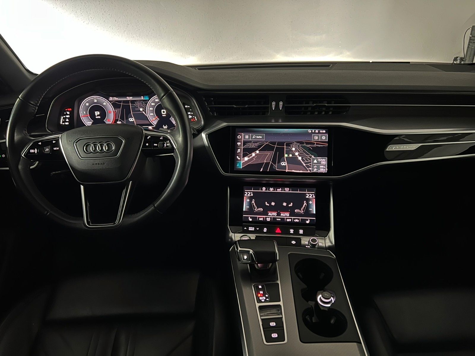 Fahrzeugabbildung Audi A6 Avant 50 TDI Quattro Sport S-LINE/