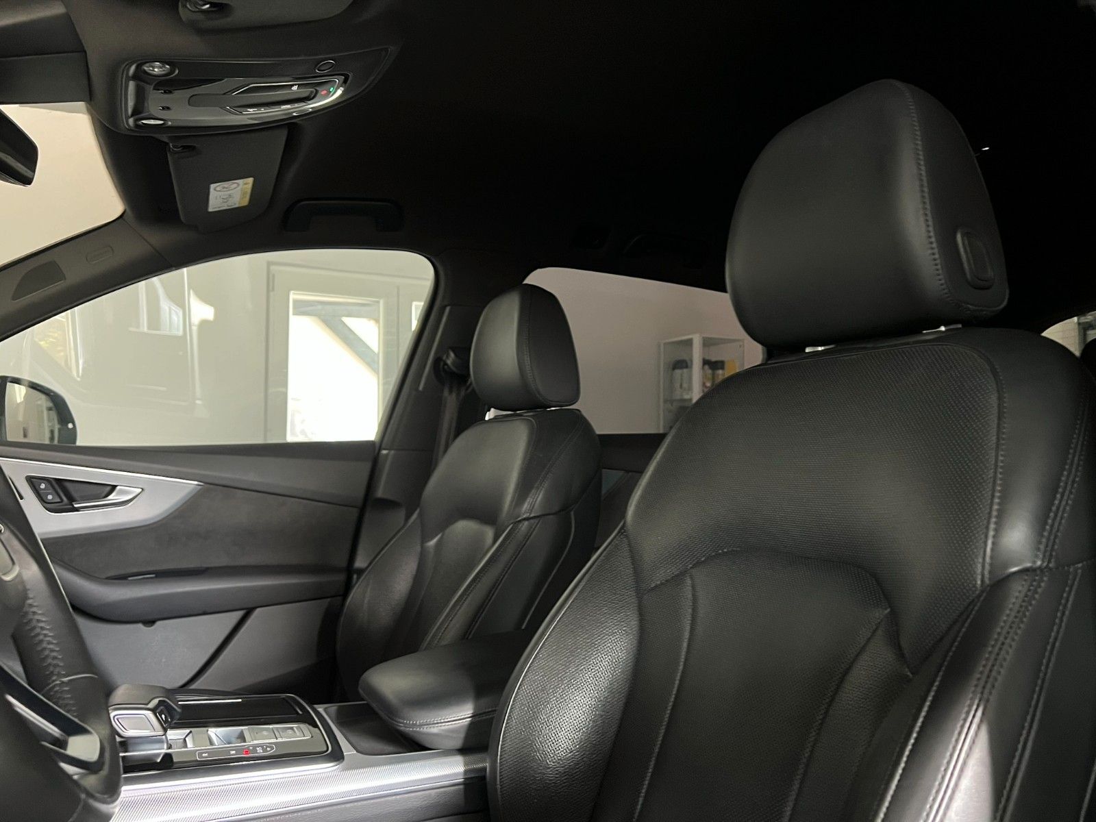 Fahrzeugabbildung Audi Q7 50 TDI Quattro S LINE/7-SITZER/ACC/MASSAGE