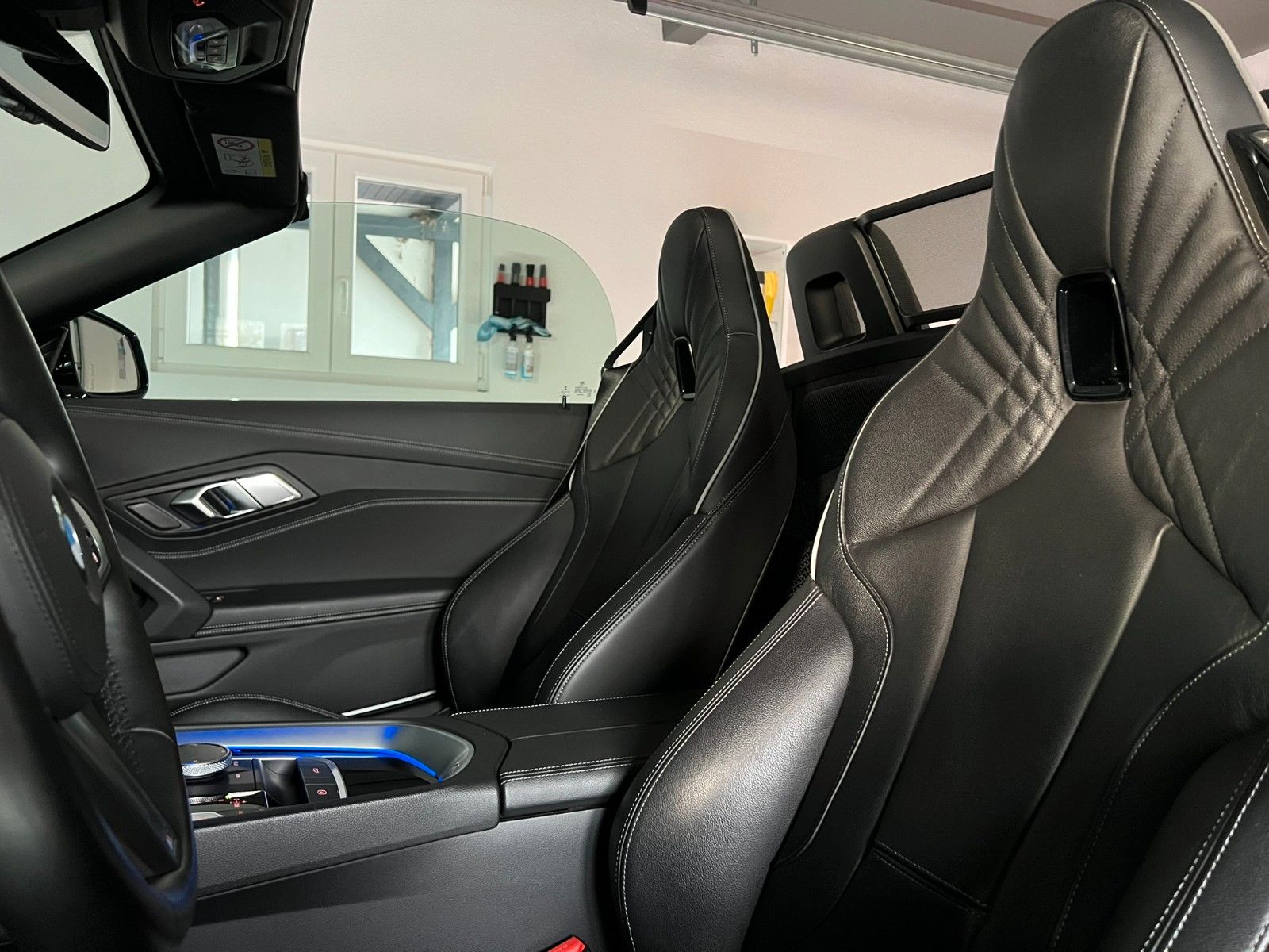 Fahrzeugabbildung BMW Z4 Roadster sDrive 30 i M SPORT/LED/VRTL/DAB