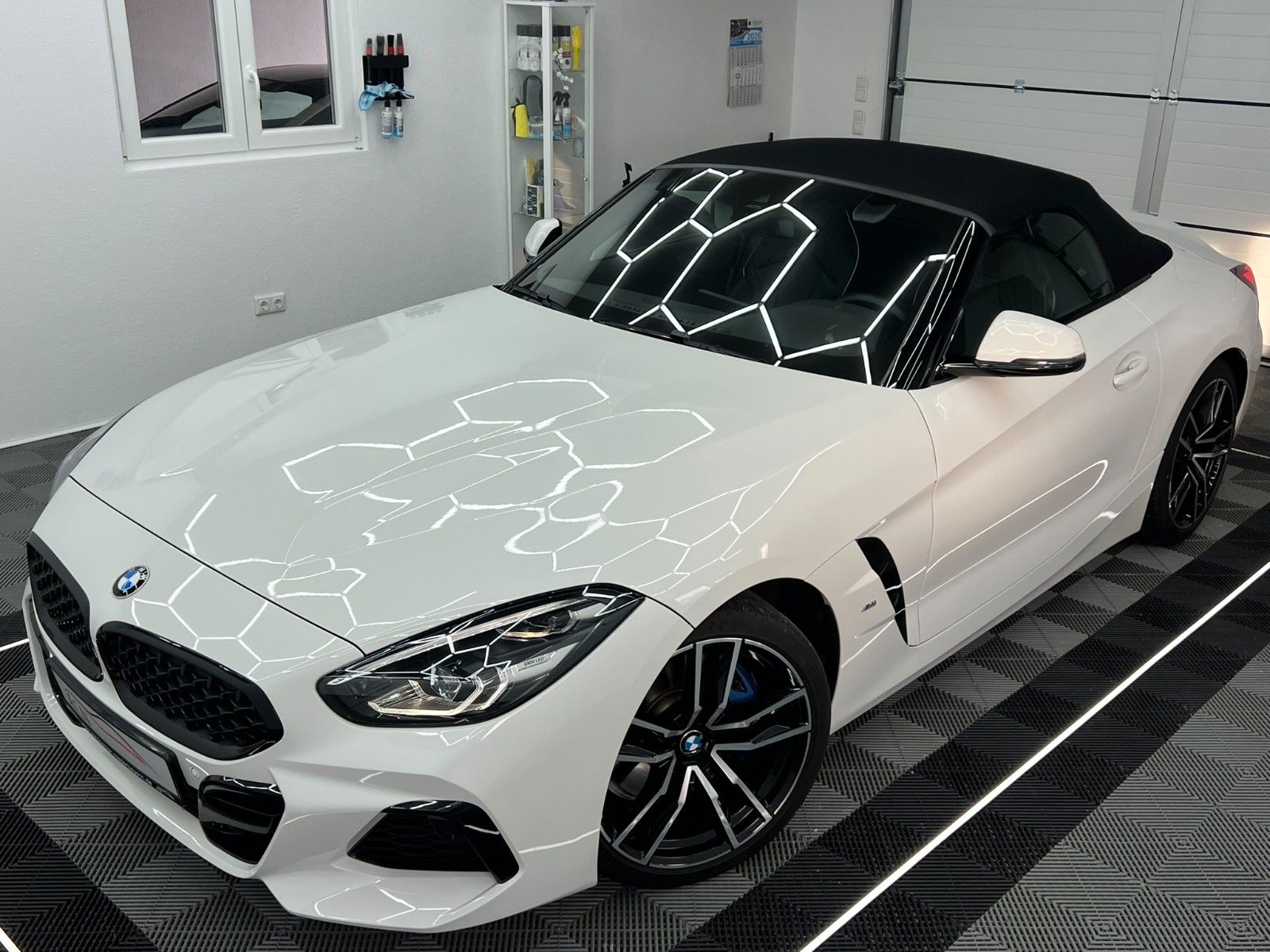 Fahrzeugabbildung BMW Z4 Roadster sDrive 30 i M SPORT/LED/VRTL/DAB