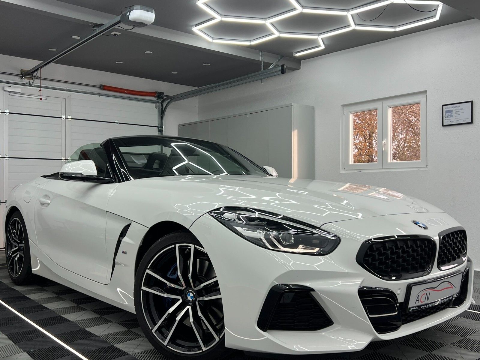 Fahrzeugabbildung BMW Z4 Roadster sDrive 30 i M SPORT/LED/VRTL/DAB