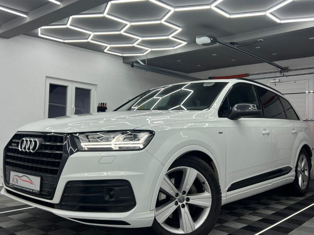 Audi Q7 3.0 TDI Quattro S-LINE/21ZOLL/MATRIX/AHK/AMBI