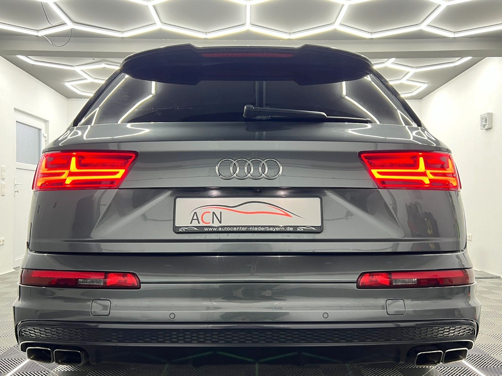 Fahrzeugabbildung Audi SQ7 4.0 TDI Quattro/MATRIX/HuD/ACC/AHK/AMBI+