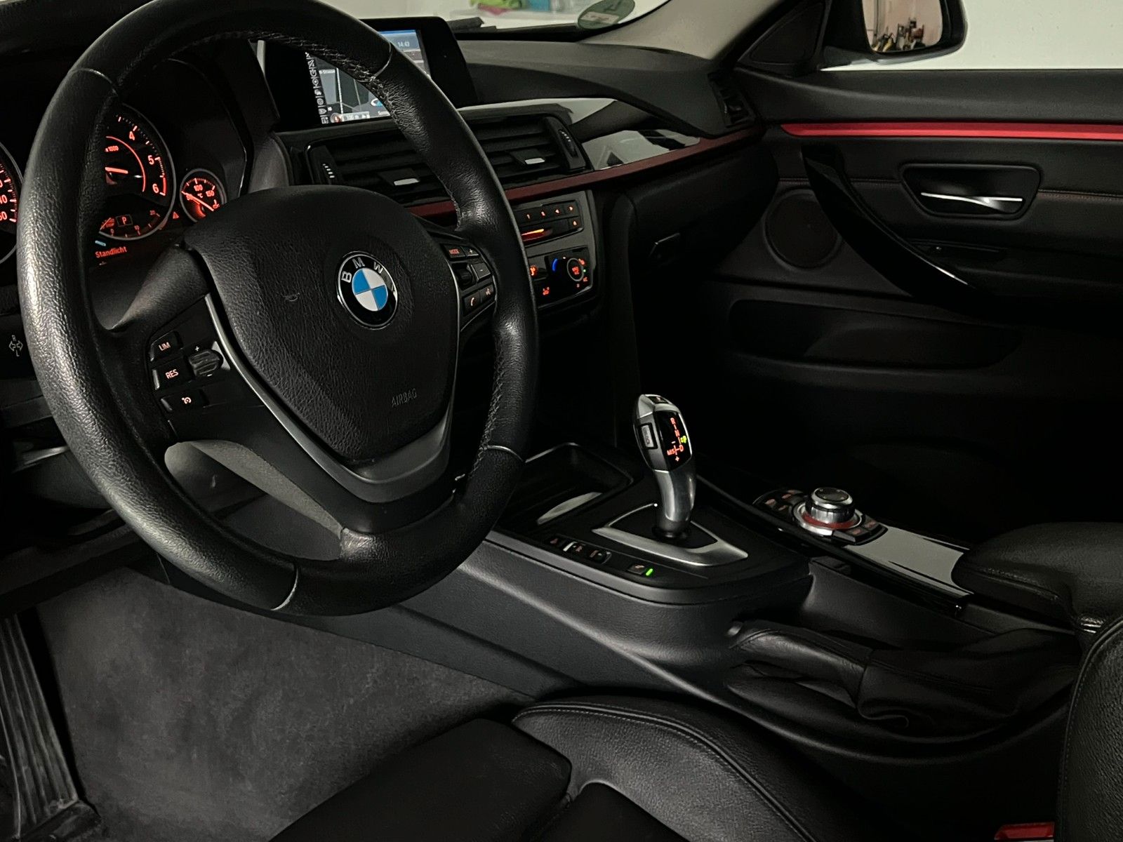 Fahrzeugabbildung BMW 420d Gran Coupé SPORT LINE/NAVI/Hi-Fi/Bi-XENON