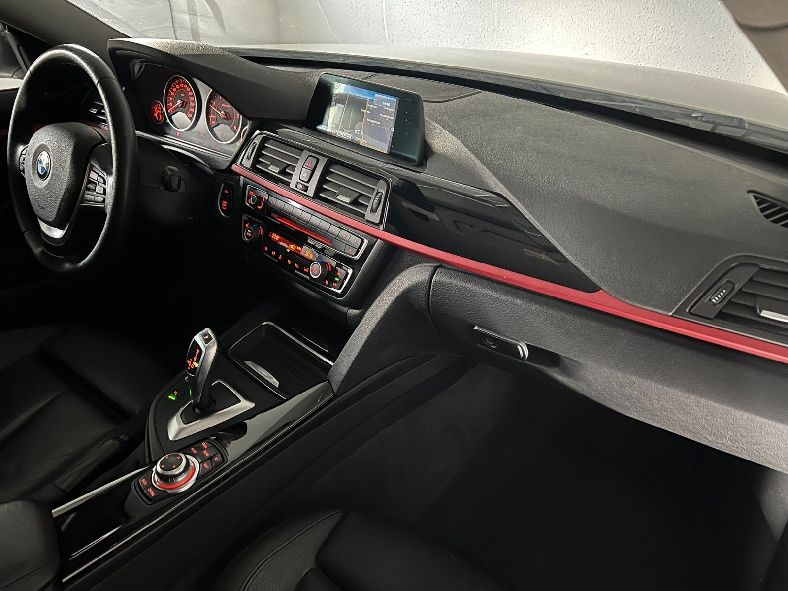 Fahrzeugabbildung BMW 420d Gran Coupé SPORT LINE/NAVI/Hi-Fi/Bi-XENON