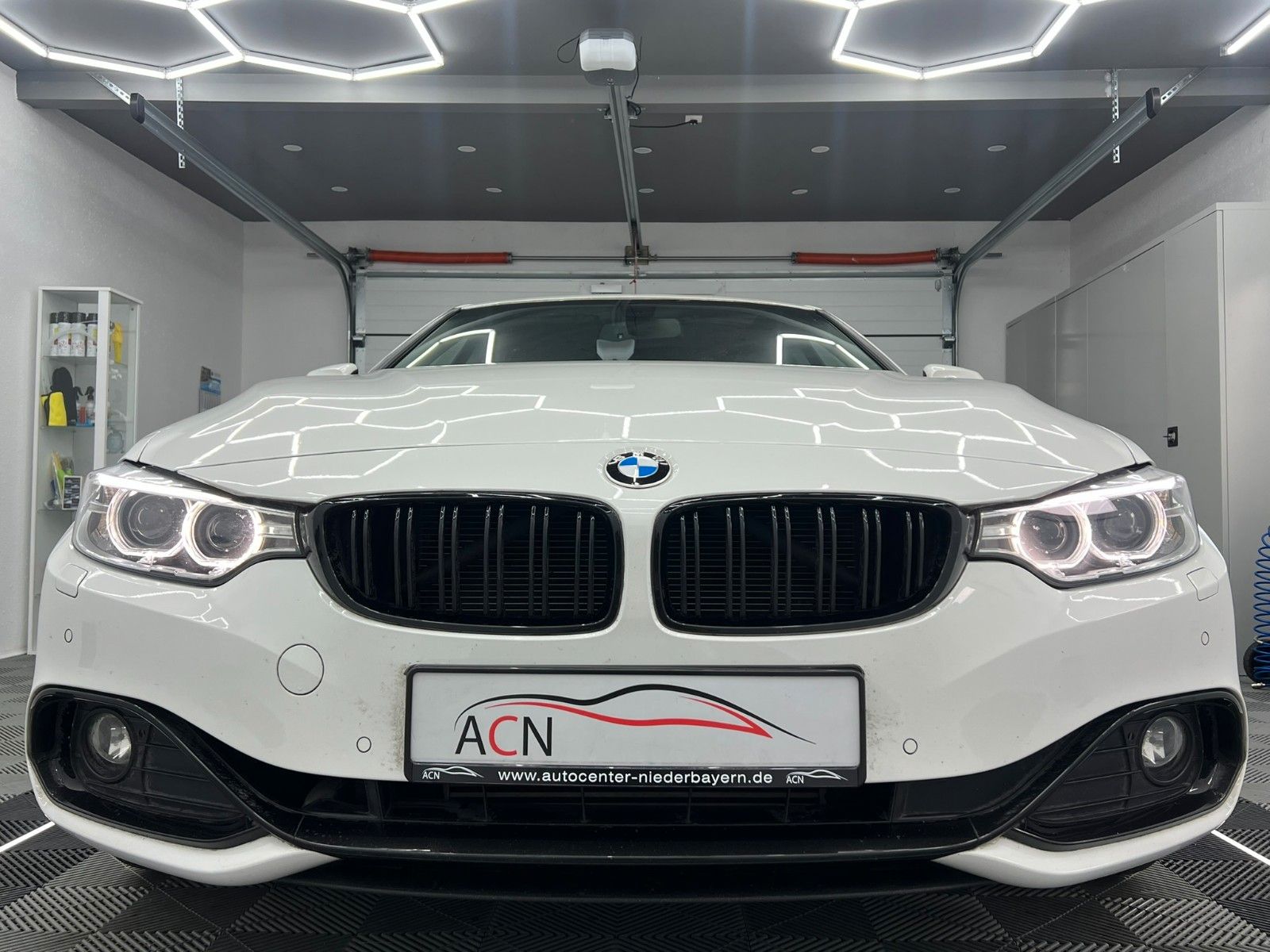 Fahrzeugabbildung BMW 420d Gran Coupé SPORT LINE/NAVI/Hi-Fi/Bi-XENON