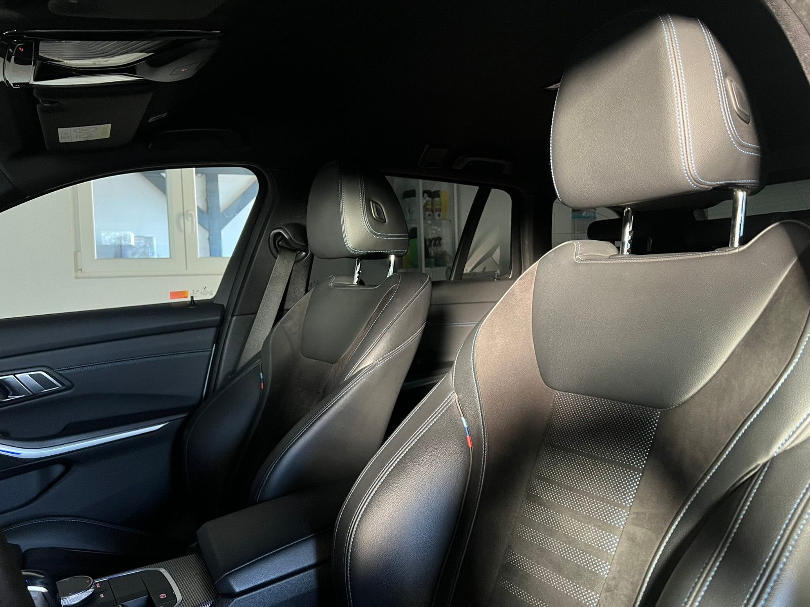 Fahrzeugabbildung BMW 330 i M SPORT/LED/VRTL COCKPIT/DAB/ACC/AMBI+