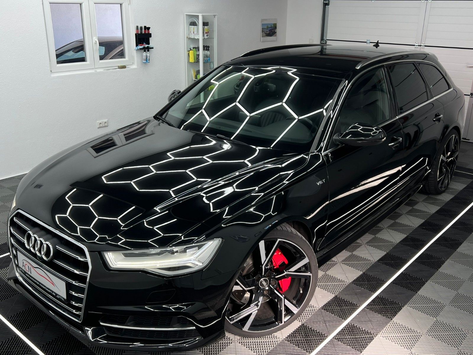 Fahrzeugabbildung Audi A6 Avant 3.0 TDI Quattro S-LINE Competition +