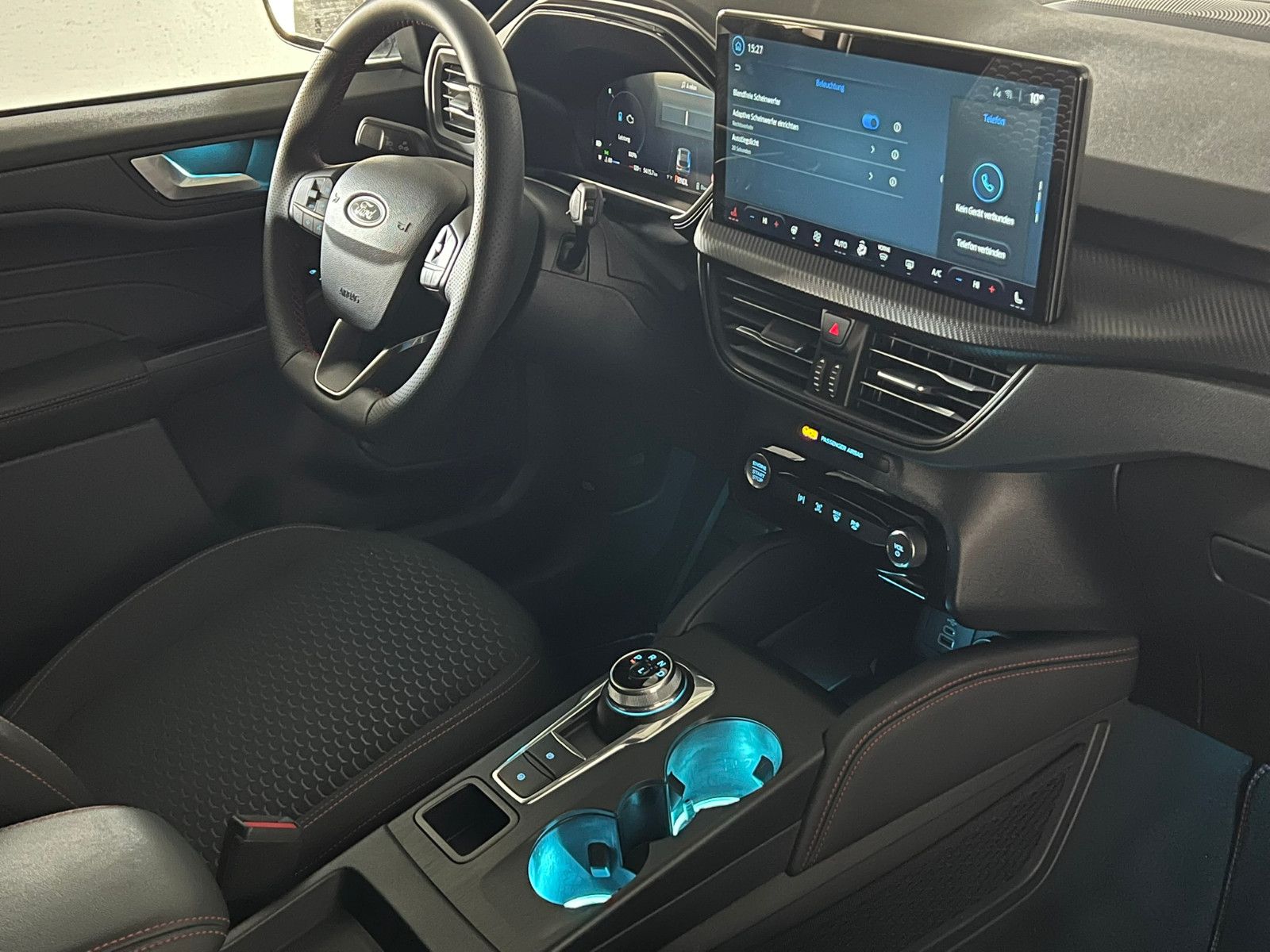 Fahrzeugabbildung Ford Kuga PlugIn Hybrid ST-LINE/MATRIX-LED/HuD/1.HAND