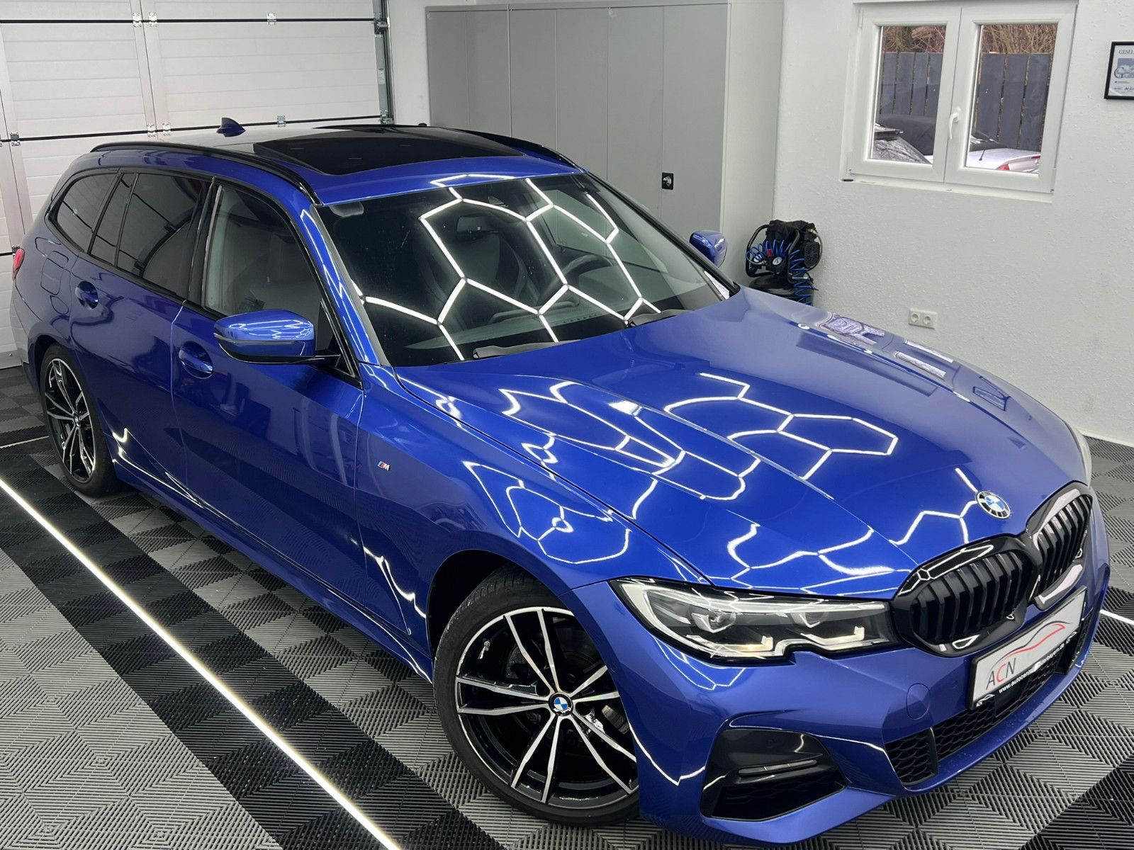 Fahrzeugabbildung BMW 320 d M SPORT/LED/DAB/PANO/ACC/19%/DE FZG