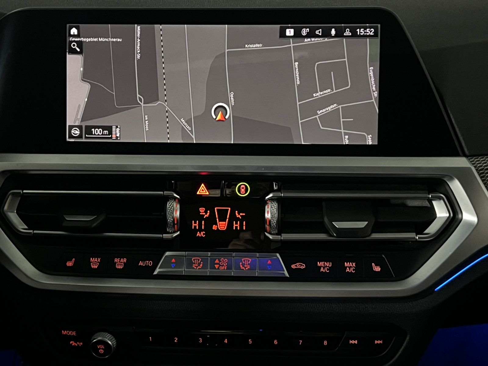 Fahrzeugabbildung BMW 320 d M SPORT/LED/DAB/PANO/ACC/19%/DE FZG