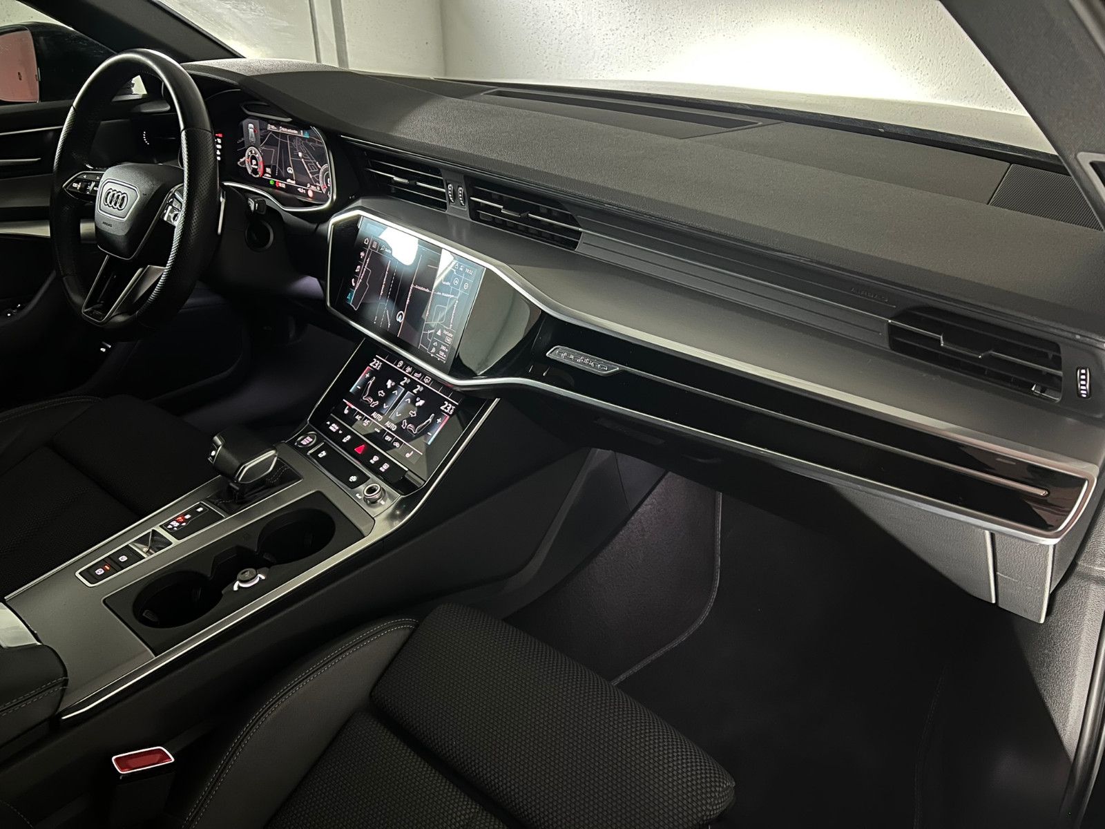 Fahrzeugabbildung Audi A6 Avant 50 TDI Quattro S-LINE SPORT/ACC/AHK/19%